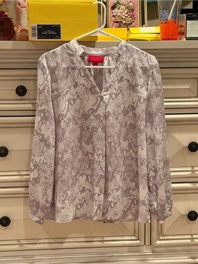 Jennifer Lopez Gray Snake-Print V-Neck Blouse
